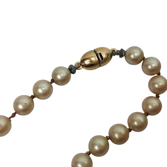 Vintage Monet Faux Pearl Gold Champagne Necklace 20" Gold Tone Clasp - Picture 5 of 5